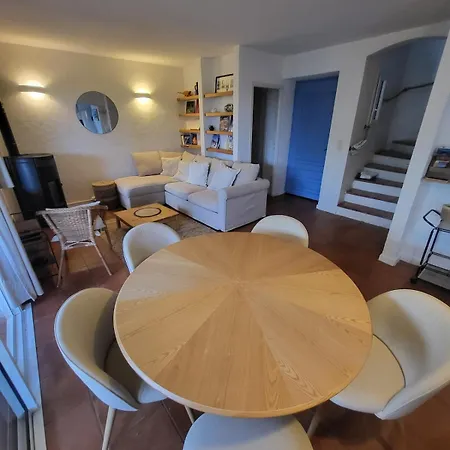 Cote Mer, Provence Style, Near St Tropez *