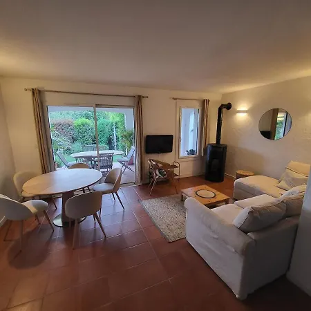 Willa Cote Mer, Provence Style, Near St Tropez *