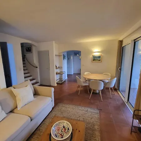 Côté Mer, Provence Style, Near St Tropez Villa