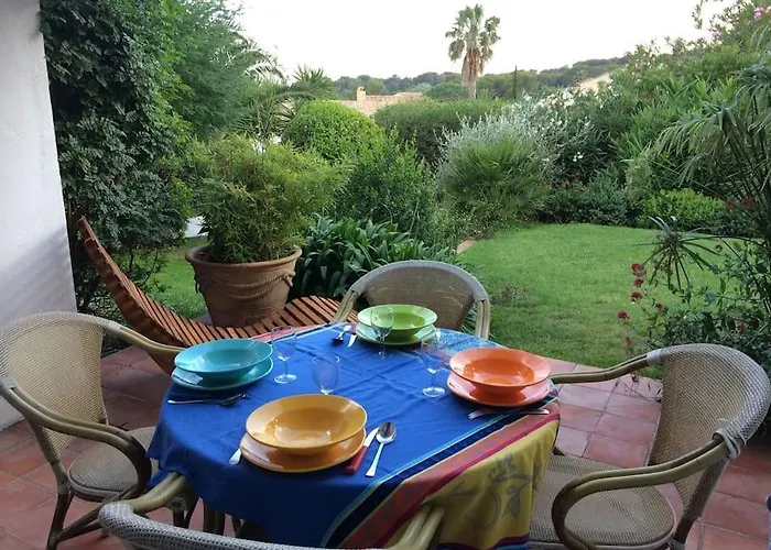 Cote Mer, Provence Style, Near St Tropez * La Croix-Valmer