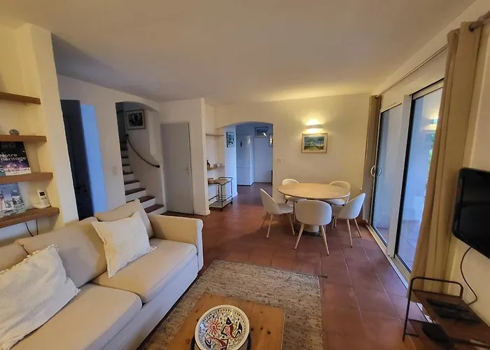 Cote Mer, Provence Style, Near St Tropez Βίλα